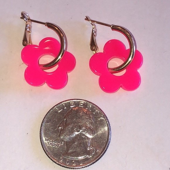 Gold Tone Pink Flower Hoop Earrings - Picture 4 of 4